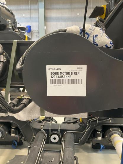 Étiquette sur un bogie moteur.